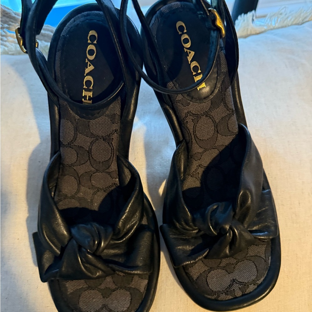 Coach Black LEATHER Sandals with Signature Monogram - 9 M